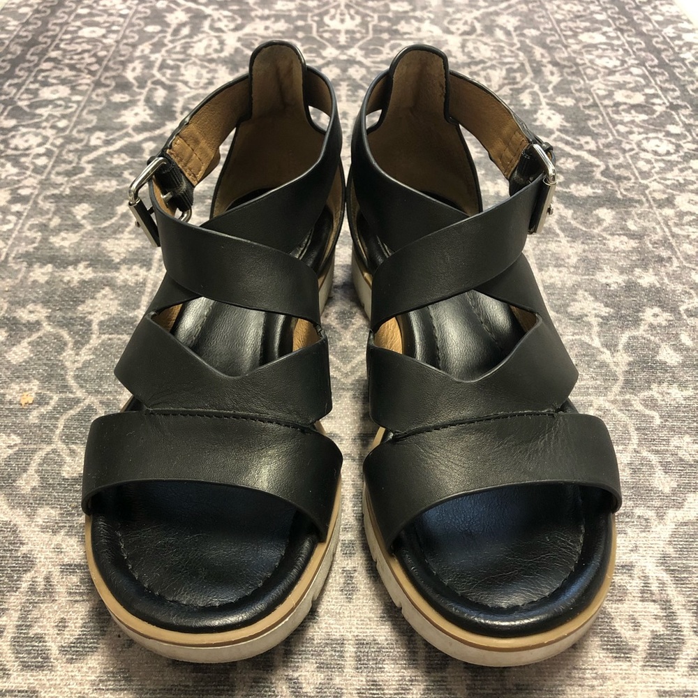 Sofft Strappy Sandals
